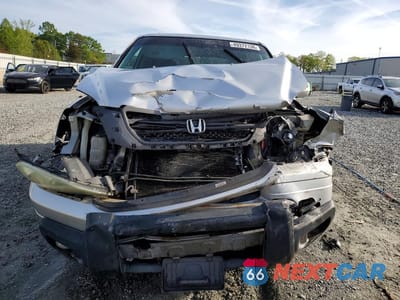 Piąte zdjęcie samochodu w środku: 2005 HONDA PILOT EXL VIN:5FNYF18665B006894 - miniatura