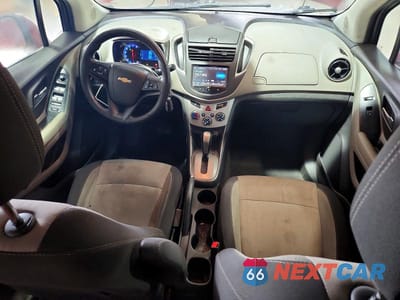 Zdjęcie 8 z 12 samochodu: 2016 CHEVROLET TRAX 1LT VIN:3GNCJLSB7GL178843 - miniatura