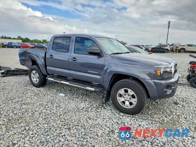 Czwarte zdjęcie samochodu z boku: 2011 TOYOTA TACOMA DOUBLE CAB PRERUNNER VIN:3TMJU4GN2BM123235 - miniatura
