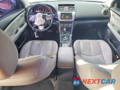 Zdjęcie 8 z 12 samochodu: 2009 MAZDA 6 I VIN:1YVHP82A595M39949 - miniatura