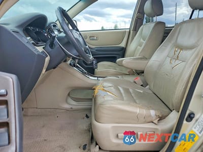 Zdjęcie 7 z 11 samochodu: 2002 TOYOTA HIGHLANDER LIMITED VIN:JTEHF21A820045013 - miniatura