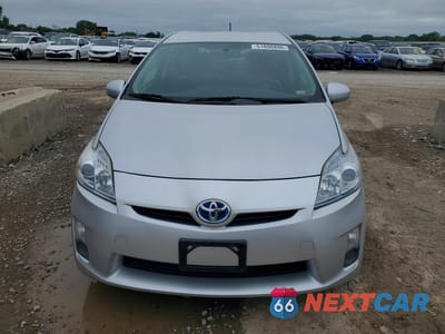 Piąte zdjęcie samochodu w środku: 2010 TOYOTA PRIUS II VIN:JTDKN3DU3A0108705 - miniatura