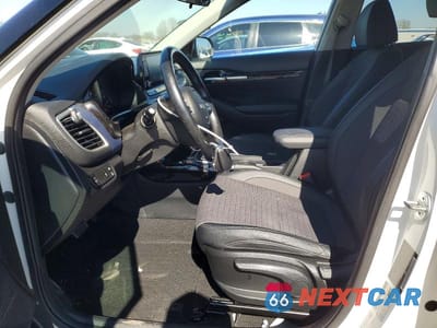 Zdjęcie 7 z 13 samochodu: 2023 KIA SELTOS S VIN:KNDEU2AA5P7438088 - miniatura