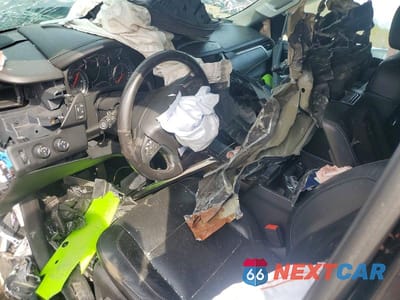 Zdjęcie 8 z 13 samochodu: 2015 CHEVROLET SUBURBAN K1500 LT VIN:1GNSKJKC0FR747352 - miniatura
