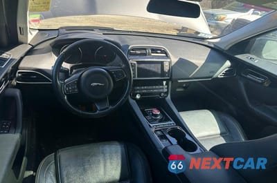 Zdjęcie 9 z 14 samochodu: 2017 JAGUAR F-PACE PRESTIGE VIN:SADCK2BVXHA491148 - miniatura