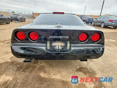 Zdjęcie 6 z 12 samochodu: 1990 CHEVROLET CORVETTE VIN:1G1YY2388L5104518 - miniatura