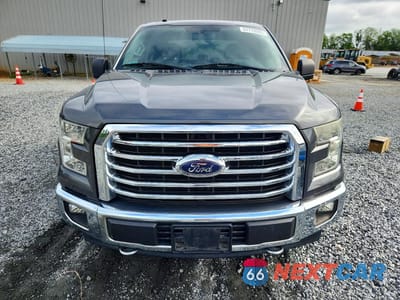 Piąte zdjęcie samochodu w środku: 2017 FORD F150 SUPERCREW VIN:1FTEW1EF9HFA69933 - miniatura