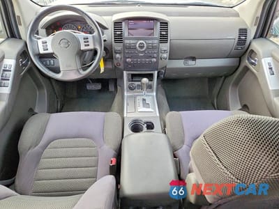 Zdjęcie 8 z 14 samochodu: 2008 NISSAN PATHFINDER S VIN:5N1AR18B58C645755 - miniatura