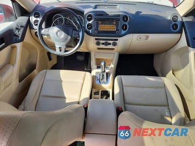 Zdjęcie 8 z 13 samochodu: 2013 VOLKSWAGEN TIGUAN S VIN:WVGAV3AX1DW067496 - miniatura