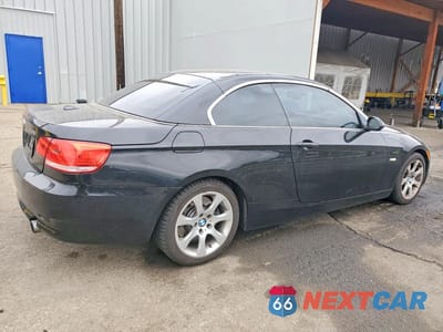 Trzecie zdjęcie samochodu z tyłu: 2009 BMW 335 I VIN:WBAWL73509P181636 - miniatura
