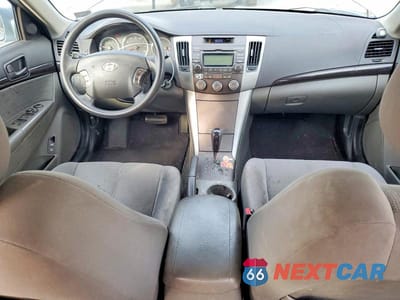 Zdjęcie 8 z 11 samochodu: 2009 HYUNDAI SONATA GLS VIN:5NPET46C49H570976 - miniatura