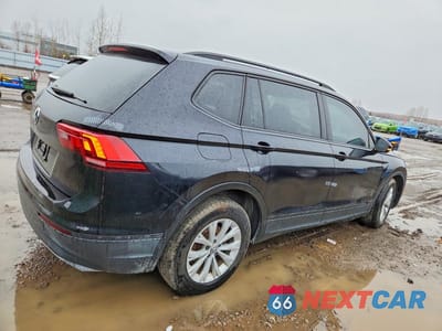 Trzecie zdjęcie samochodu z tyłu: 2019 VOLKSWAGEN TIGUAN TRENDLINE 2.0 TSI 4DR AWD VIN:3VV0B7AX7KM013988 - miniatura