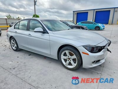 Czwarte zdjęcie samochodu z boku: 2015 BMW 320 I VIN:WBA3B1G53FNT07914 - miniatura