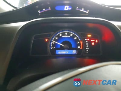 Zdjęcie 9 z 12 samochodu: 2011 HONDA CIVIC LX VIN:2HGFG1B60BH517134 - miniatura