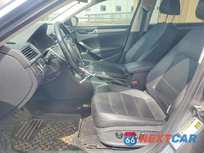 Zdjęcie 7 z 12 samochodu: 2015 VOLKSWAGEN PASSAT S VIN:1VWAT7A32FC029789 - miniatura