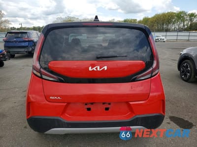 Zdjęcie 6 z 14 samochodu: 2023 KIA SOUL LX VIN:KNDJ23AU8P7206783 - miniatura
