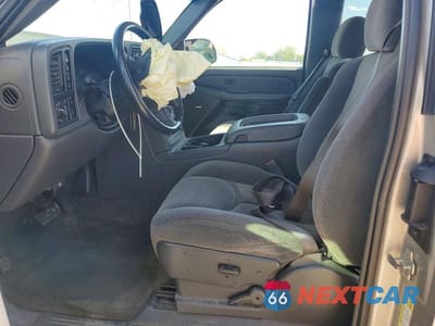 Zdjęcie 7 z 12 samochodu: 2006 CHEVROLET SILVERADO K1500 VIN:1GCEK19B66E104918 - miniatura