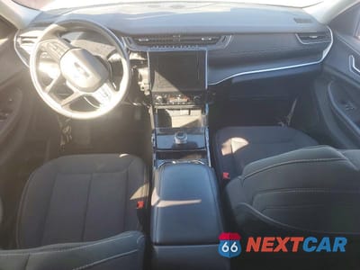 Zdjęcie 8 z 14 samochodu: 2023 JEEP GRAND CHEROKEE L LAREDO VIN:1C4RJKAG2P8821205 - miniatura