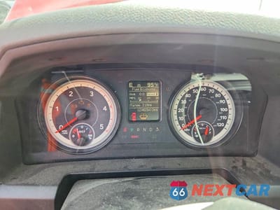 Zdjęcie 9 z 12 samochodu: 2014 RAM 1500 SLT VIN:1C6RR7LM6ES476485 - miniatura