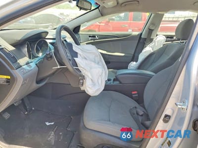 Zdjęcie 7 z 12 samochodu: 2013 HYUNDAI SONATA GLS VIN:5NPEB4AC9DH627952 - miniatura