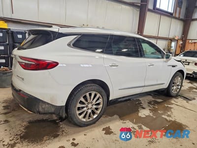 Trzecie zdjęcie samochodu z tyłu: 2018 BUICK ENCLAVE ESSENCE VIN:5GAEVAKW9JJ241132 - miniatura