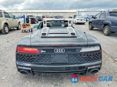 Zdjęcie 6 z 13 samochodu: 2021 AUDI R8 VIN:WUABACFX9M7901086 - miniatura