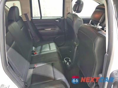 Zdjęcie 11 z 12 samochodu: 2015 JEEP COMPASS LATITUDE VIN:1C4NJDEB8FD109294 - miniatura