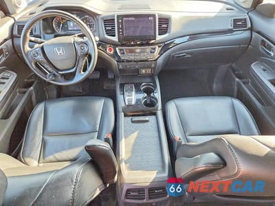 Zdjęcie 8 z 13 samochodu: 2016 HONDA PILOT TOURING VIN:5FNYF6H91GB101583 - miniatura