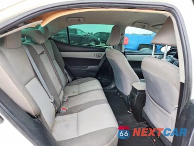 Zdjęcie 10 z 12 samochodu: 2018 TOYOTA COROLLA VIN:5YFBURHE1JP757689 - miniatura