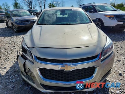 Piąte zdjęcie samochodu w środku: 2014 CHEVROLET MALIBU LS VIN:1G11B5SL7EF111578 - miniatura