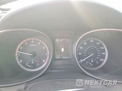 Zdjęcie 9 z 13 samochodu: 2018 HYUNDAI SANTA FE SPORT 2.4L VIN:5XYZTDLB0JG530970 - miniatura