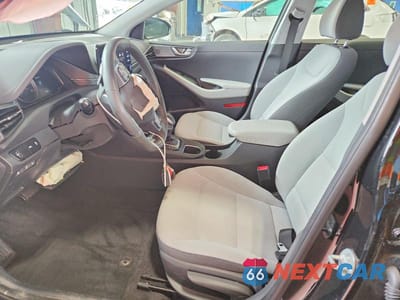 Zdjęcie 7 z 13 samochodu: 2021 HYUNDAI IONIQ SE VIN:KMHC65LD6MU250697 - miniatura