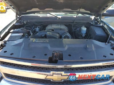 Zdjęcie 11 z 11 samochodu: 2010 CHEVROLET SILVERADO K1500 LT VIN:1GCSKSE33AZ128408 - miniatura