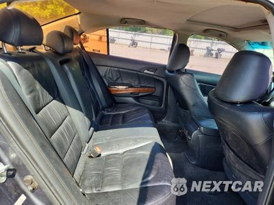 Zdjęcie 10 z 12 samochodu: 2011 HONDA ACCORD EXL VIN:1HGCP2F83BA048883 - miniatura