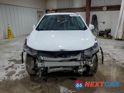 Piąte zdjęcie samochodu w środku: 2022 CHEVROLET TRAX 1LT VIN:KL7CJPSM9NB525473 - miniatura