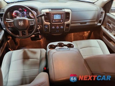 Zdjęcie 8 z 11 samochodu: 2013 RAM 1500 SLT VIN:1C6RR7GP0DS612337 - miniatura