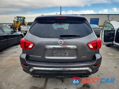 Zdjęcie 6 z 13 samochodu: 2018 NISSAN PATHFINDER S VIN:5N1DR2MM5JC613629 - miniatura