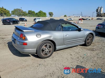 Trzecie zdjęcie samochodu z tyłu: 2003 MITSUBISHI ECLIPSE SPYDER GTS VIN:4A3AE75H43E149822 - miniatura