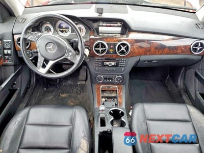 Zdjęcie 8 z 12 samochodu: 2013 MERCEDES-BENZ GLK 350 4MATIC VIN:WDCGG8JB4DG096974 - miniatura