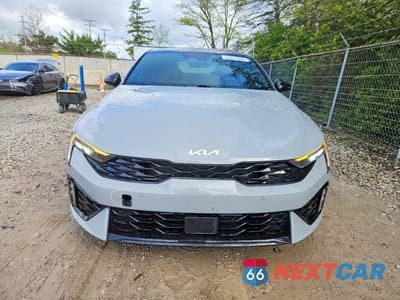 Piąte zdjęcie samochodu w środku: 2025 KIA K5 GT LINE VIN:KNAG64J76S5277626 - miniatura