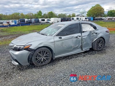 2023 TOYOTA CAMRY SE 4T1T11AK4PU179819 - główne zdjęcie licytacji z USA - miniatura