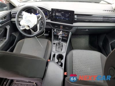Zdjęcie 8 z 12 samochodu: 2025 VOLKSWAGEN JETTA S VIN:3VW5X7BU4SM040072 - miniatura