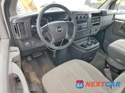 Zdjęcie 8 z 13 samochodu: 2015 CHEVROLET EXPRESS G3500 LT VIN:1GAZG1FG6F1171666 - miniatura