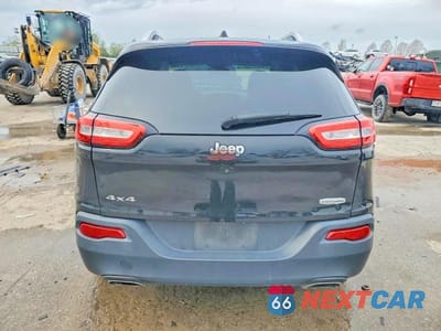 Zdjęcie 6 z 13 samochodu: 2016 JEEP CHEROKEE LATITUDE VIN:1C4PJMCS6GW259941 - miniatura