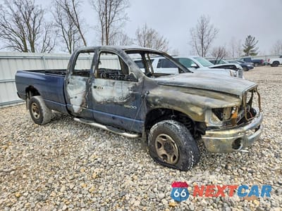 Czwarte zdjęcie samochodu z boku: 2004 DODGE RAM 3500 ST VIN:3D7LU38C14G244801 - miniatura