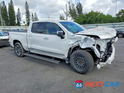 Czwarte zdjęcie samochodu z boku: 2023 CHEVROLET SILVERADO K1500 HIGH COUNTRY VIN:1GCUDJE8XPZ157356 - miniatura