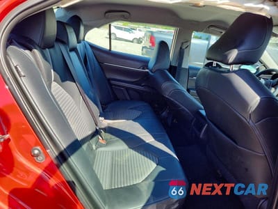 Zdjęcie 10 z 12 samochodu: 2020 TOYOTA CAMRY SE VIN:4T1G11AK0LU372111 - miniatura