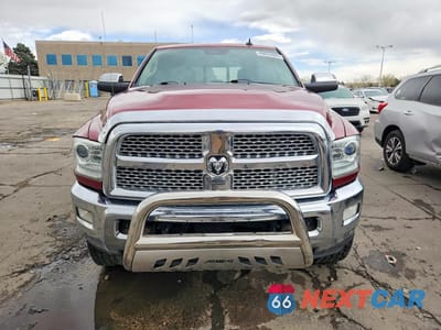 Piąte zdjęcie samochodu w środku: 2013 RAM 2500 LARAMIE VIN:3C6UR5FL2DG590538 - miniatura