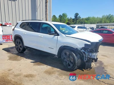 Czwarte zdjęcie samochodu z boku: 2024 GMC ACADIA UPLEVEL VIN:1GKENKKS4RJ241637 - miniatura