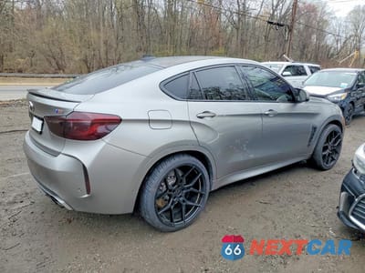 Trzecie zdjęcie samochodu z tyłu: 2015 BMW X6 M VIN:5YMKW8C52F0R42824 - miniatura